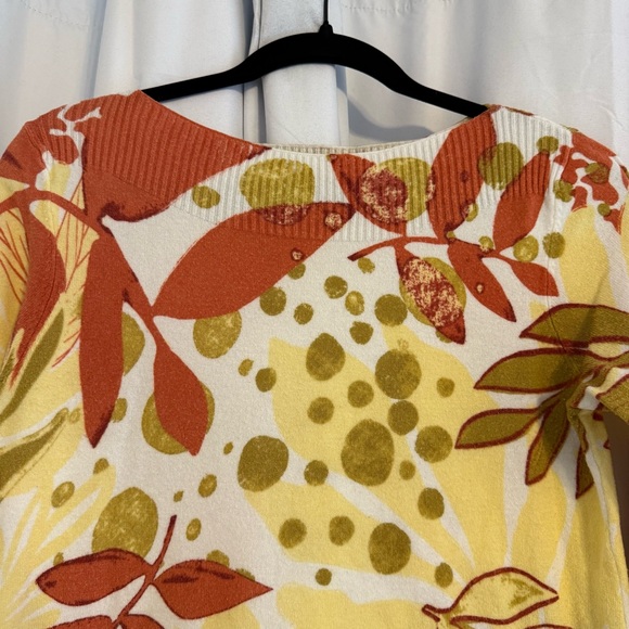 Soft Surroundings Desert Sage Floral Knit Top Lightweight Women’s Small - Picture 4 of 9